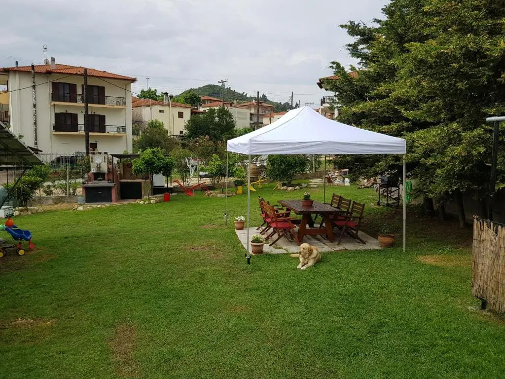 Athina'S Home 1