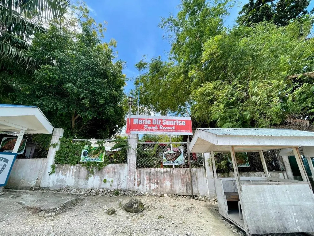 Merie Diz Sunrise Beach Resort