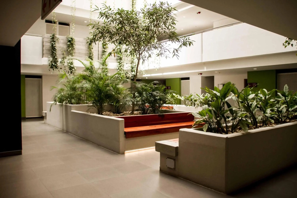 Urban Oasis Apartments at Freedom Plaza