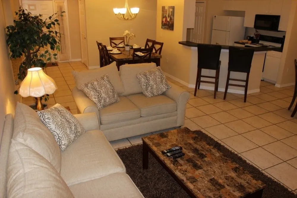 Aco66067 - Lake Berkley - 4 Bed 2 Baths Villa