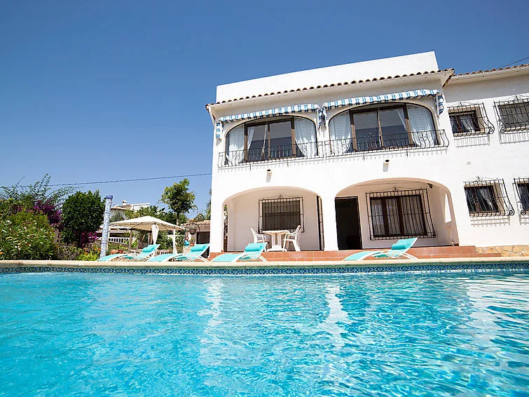 Holiday Home Evelyne