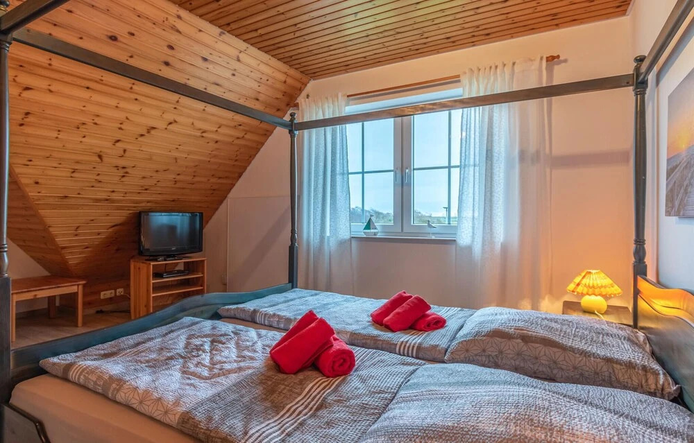Awesome Home In Friedrichskoog-Spitze
