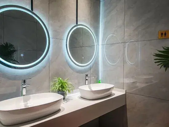 YavanHotel