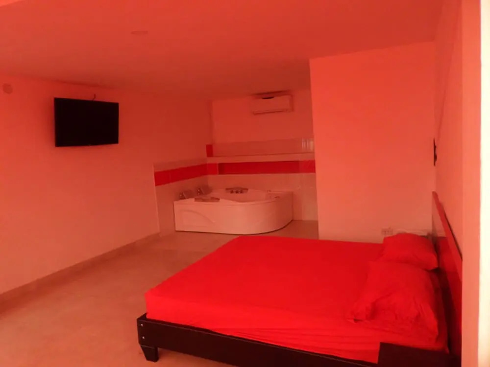 Apartahotel Barcelot