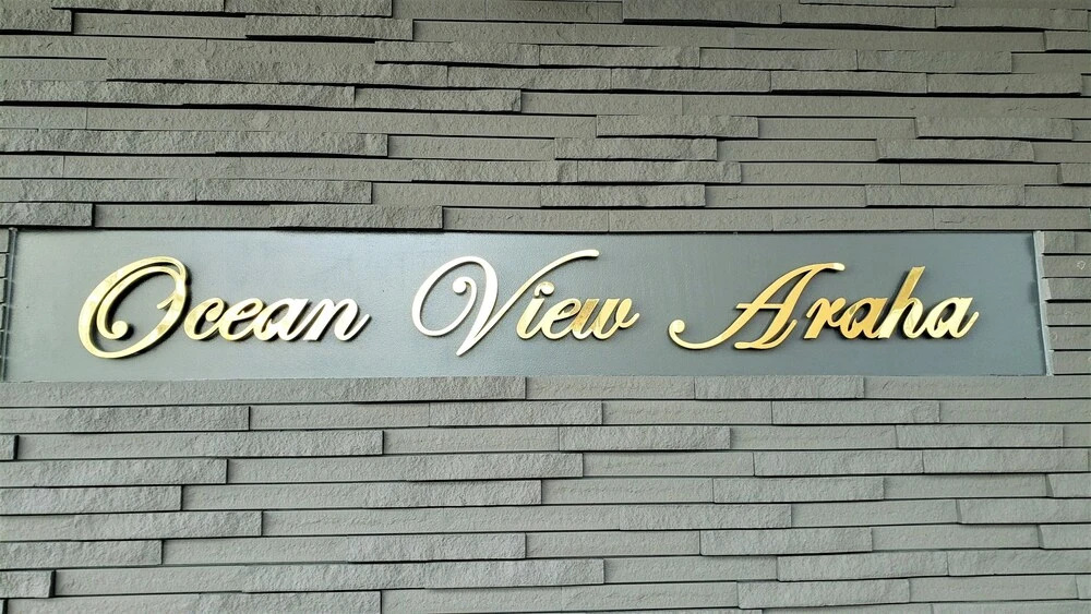 Ocean View Araha 305