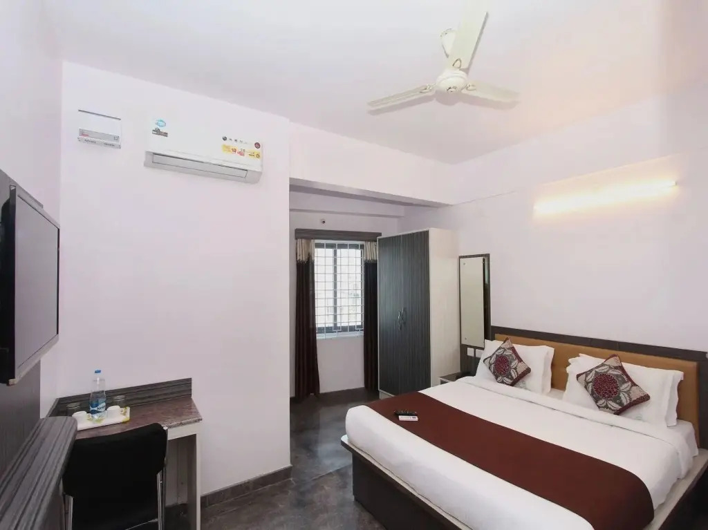 OYO 8385 Udupi Inn