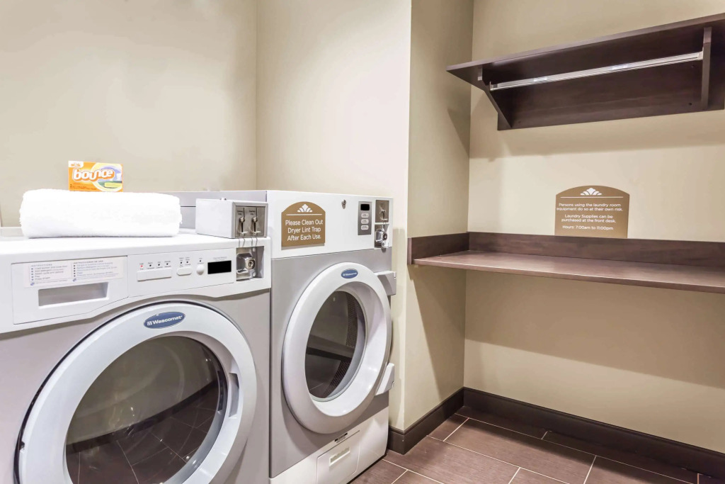 Microtel Inn & Suites by Wyndham - Timmins