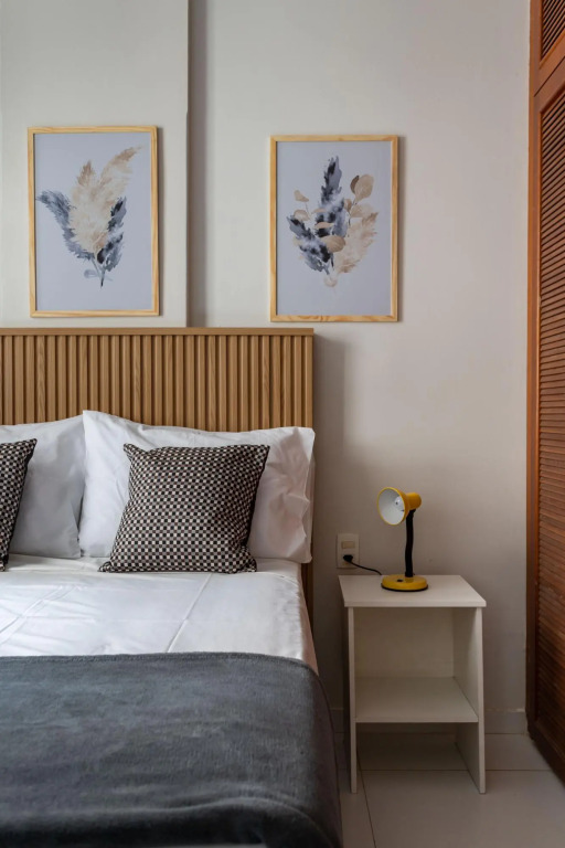 700m from the beach in Copacabana | BR403 Z4