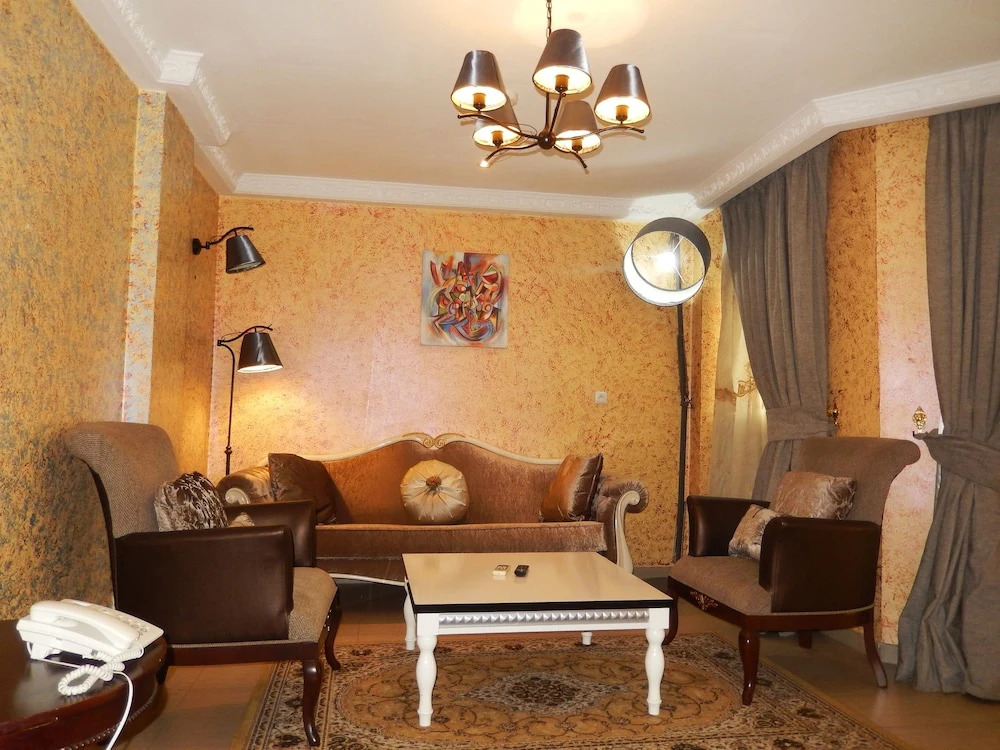 Noubou International Hotel
