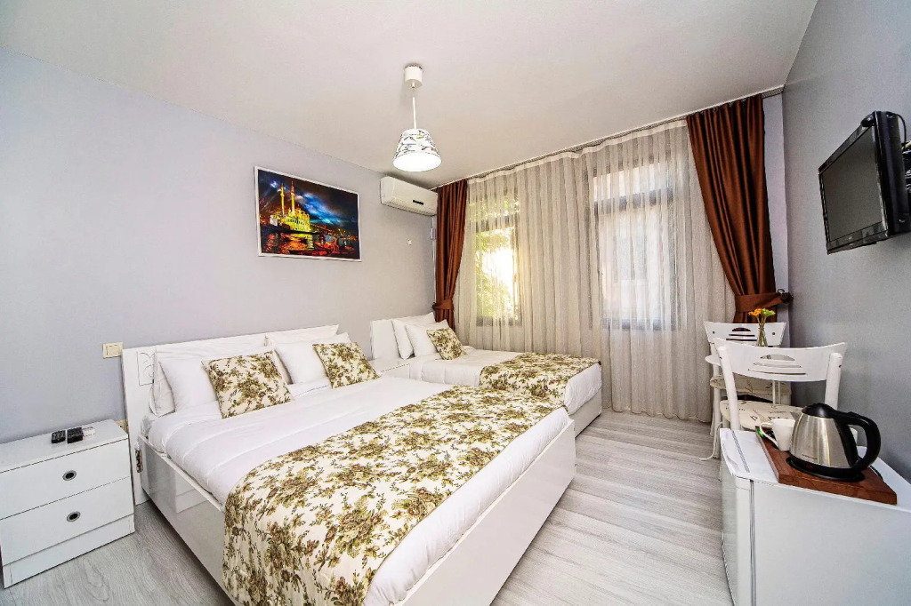 TaksimAntiqueOtel