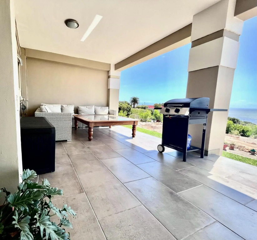 Seaview Sunset Boutique Apartments
