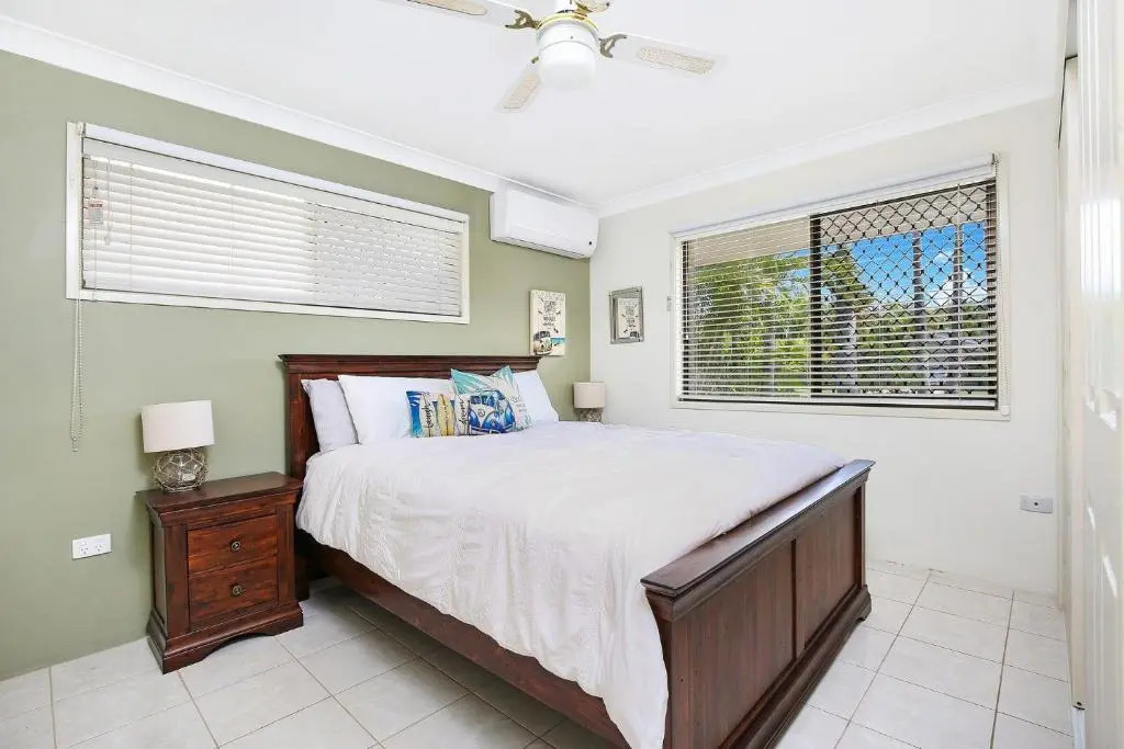 Michael Street 39 Golden Beach