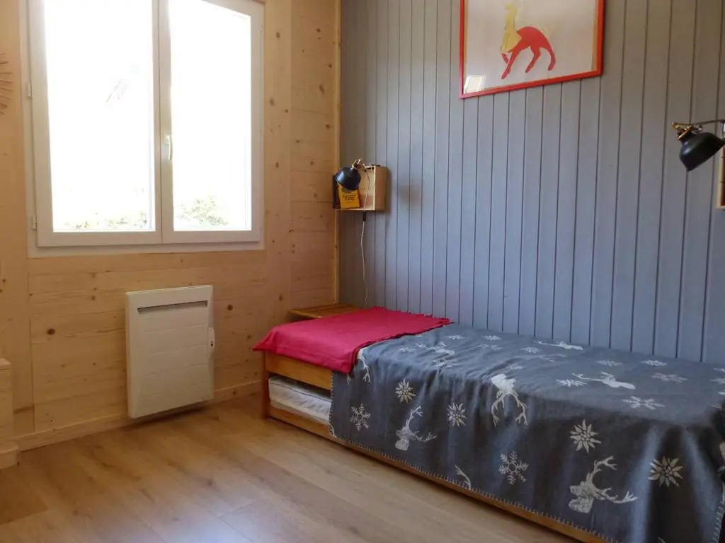 Charmant appartement fonctionnel près du centre bourg, balcon et parking gratuit - FR-1-548-2