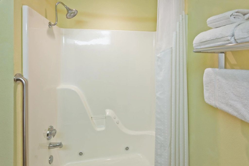 Holiday Inn Express Hotel & Suites Paragould by IHG