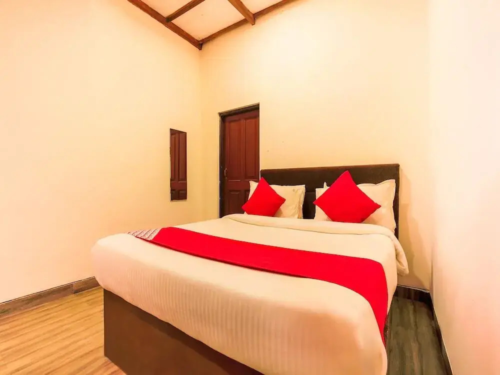 Hotel Victoria by OYO Rooms