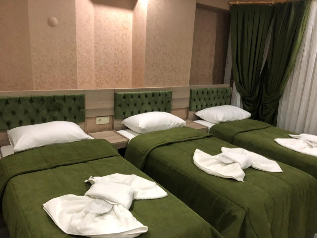 Kaya Madrid Hotel
