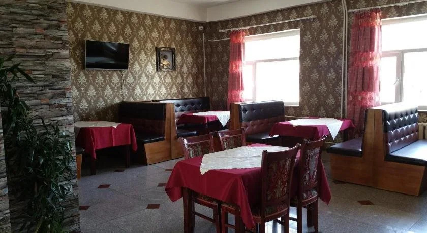 Chandmani Hotel&Tour