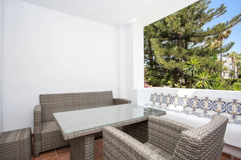 Fantastic Beachside 3 bedroom apartment