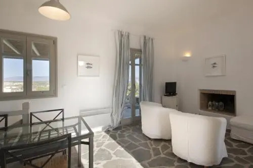 Kallisti Daphne · Gorgeous Villa - an oasis for 8 people