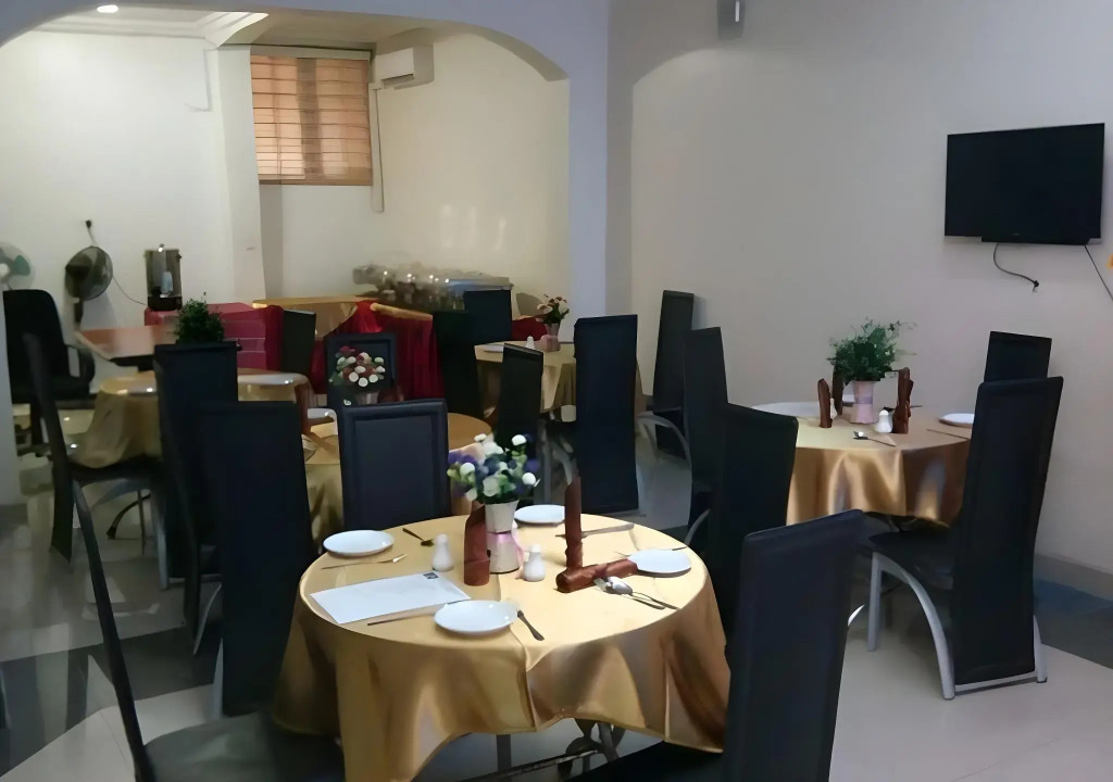 Jesuit Continental Suites