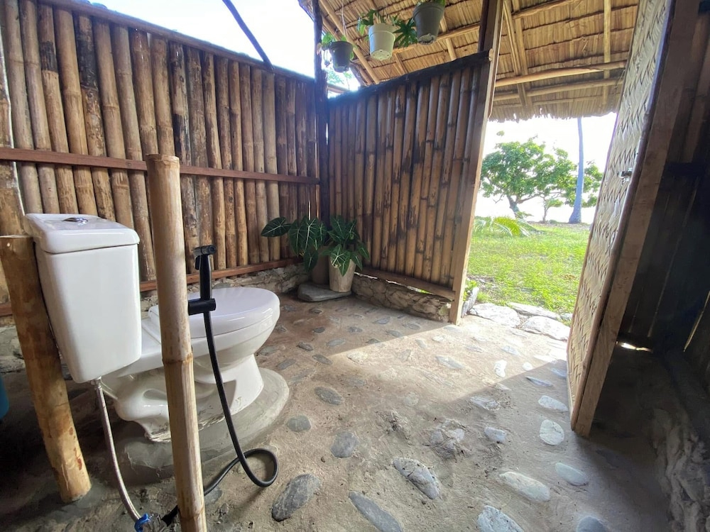 Cabang Campsite - Private Island Experience