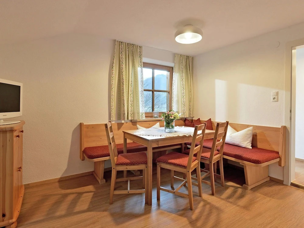 Stunning Apartment in Hart im Zillertal With Garden