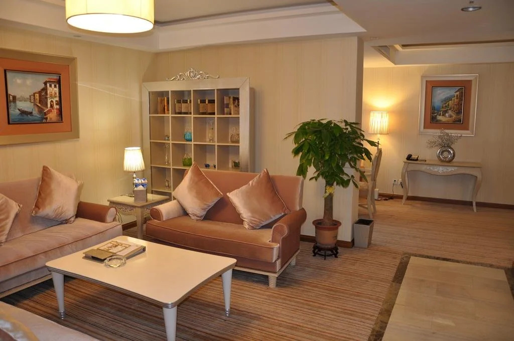 Yicheng VILI International Apartment