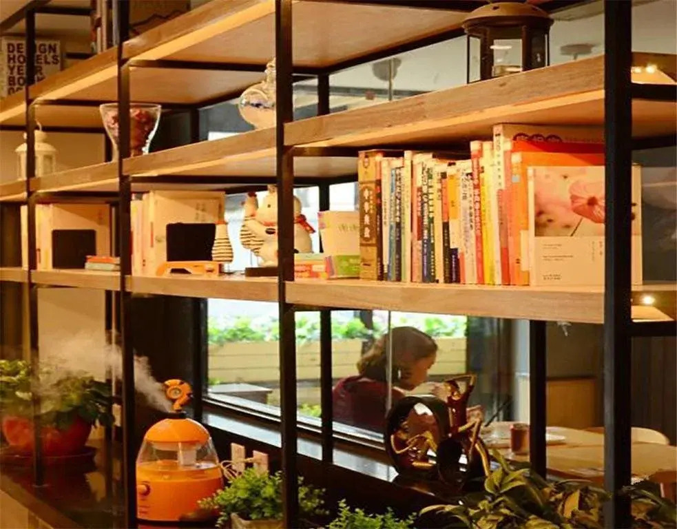 Youth Holiday Hotel Minzu University - Beijing