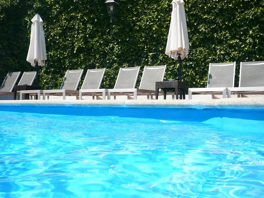Hostal Rural Moratín