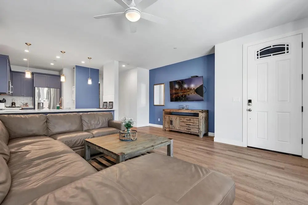 Island Paradise 4BR Combo - Sleeps 16