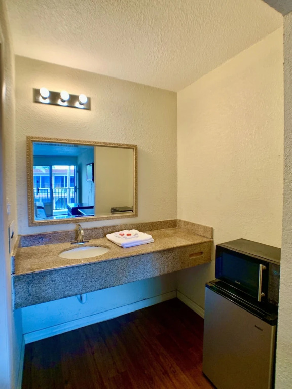 Travelodge Port Richey FL Hotel