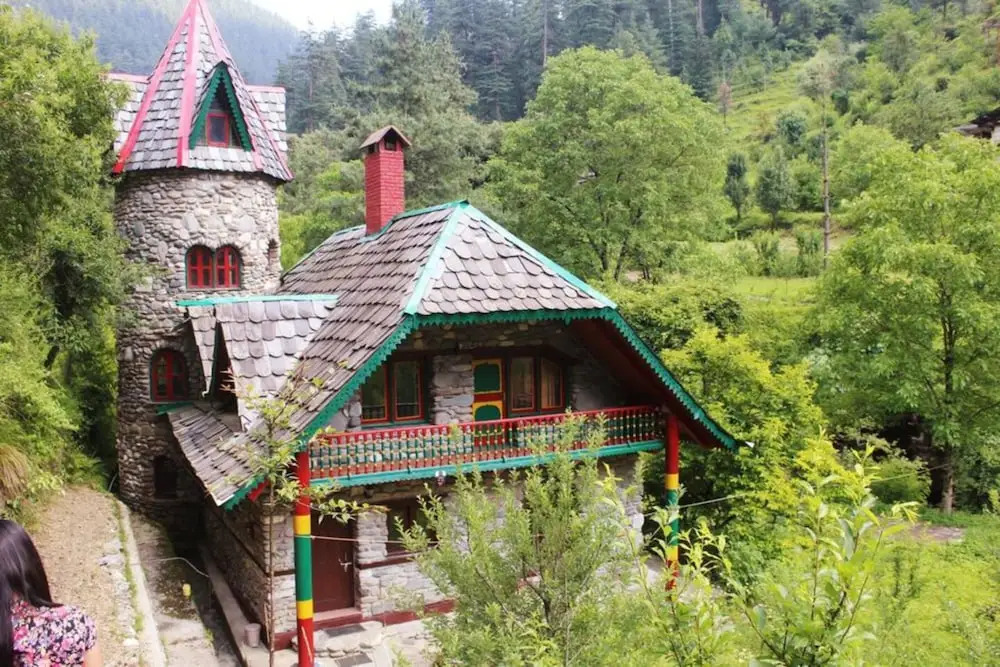 The Hostalgic Jibhi - Hostel