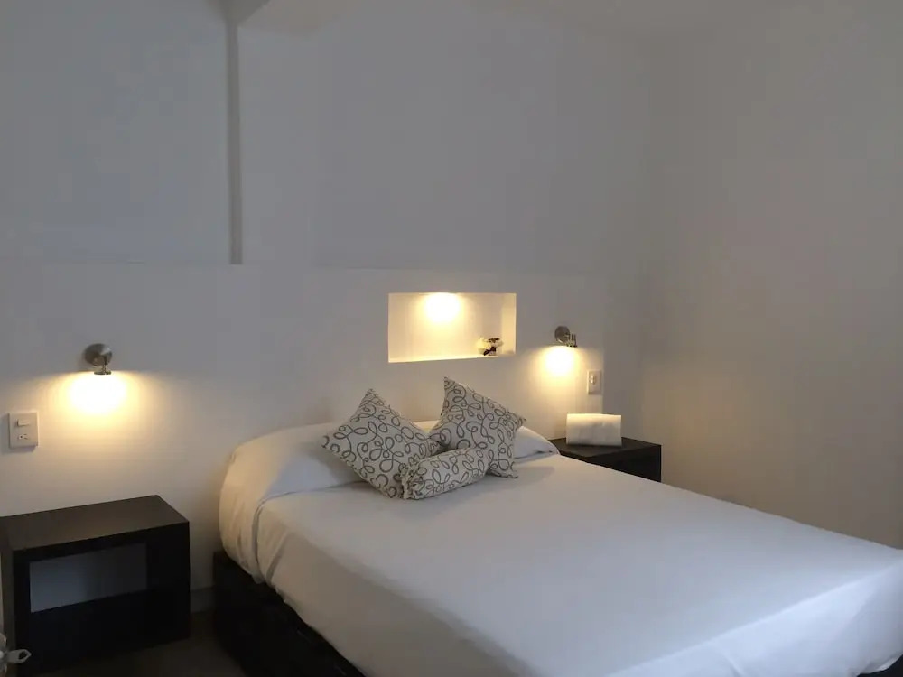 Suites 201