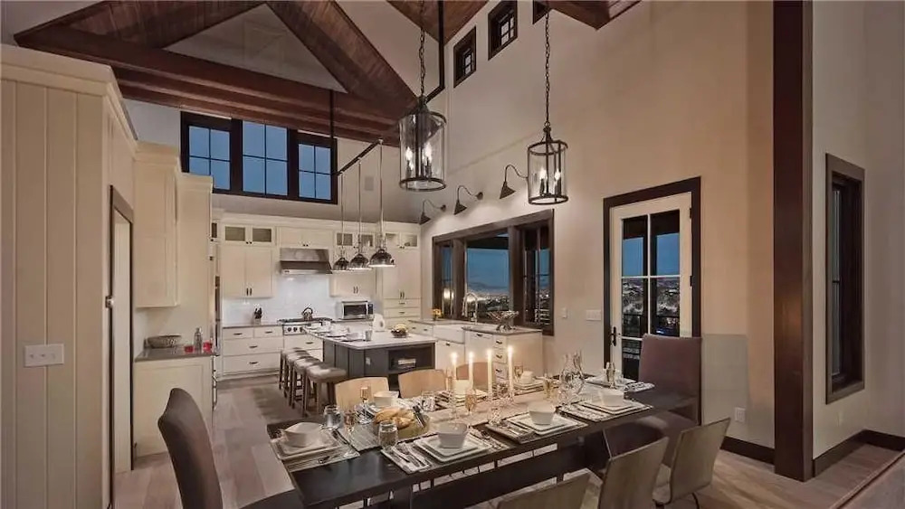 Blackstone Lodge 4 BedroomHoliday home By Moving Mountains