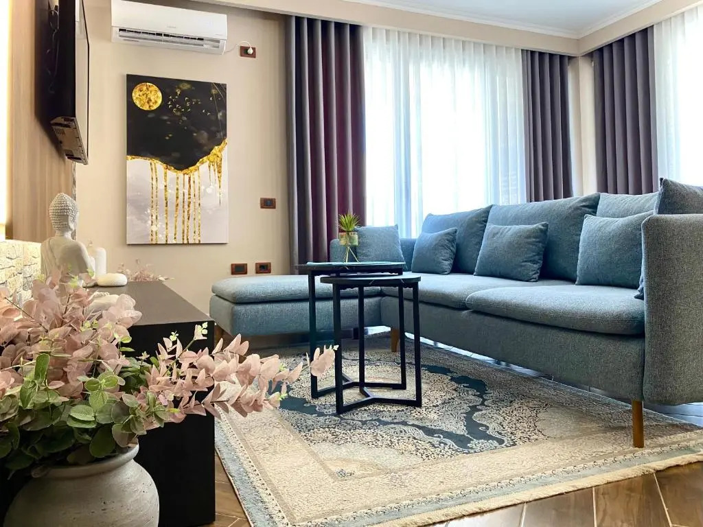 Eka Luxury Apartment