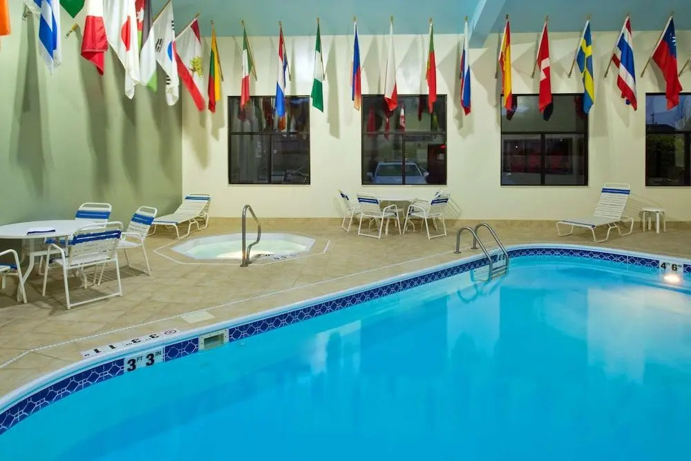 Ramada Plaza