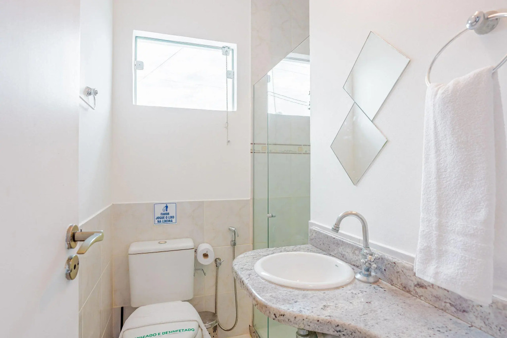 Gb01 Excelente Casa 4 Suítes Em Guarajuba Com Piscina E Wi Fi