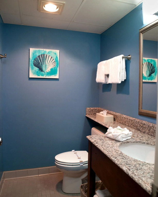 Cayman Suites Hotel