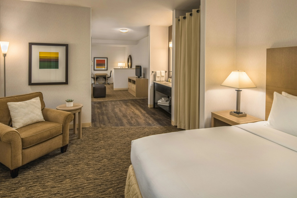 DoubleTree by Hilton Vancouver