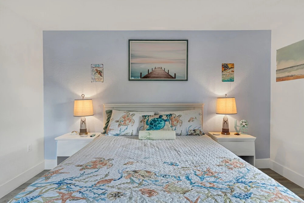 Paradise Beach House 3 Bedroom Home by Redawning