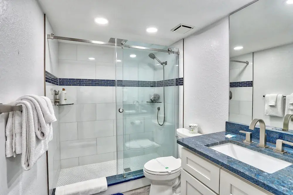Land's End 11-302 Beach Front - Premier