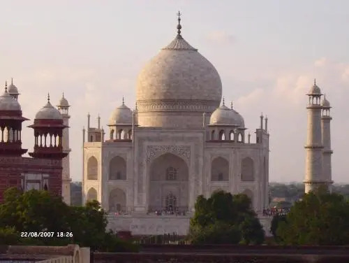 Hotel Kamal Nearest To Taj Mahal