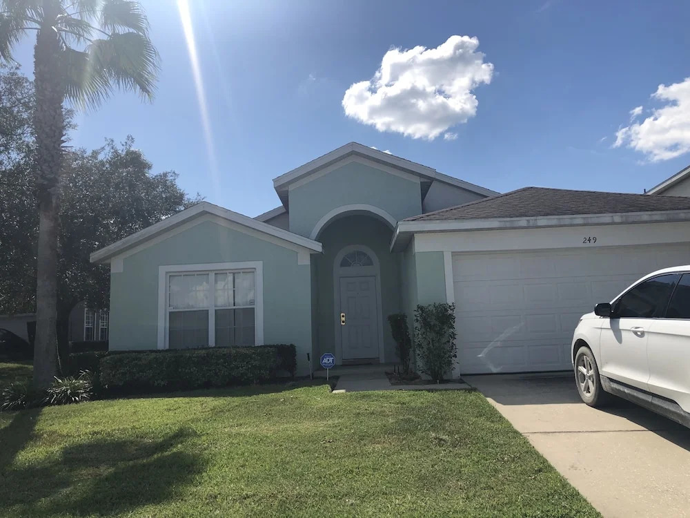 Lovely 4 Bed Home with Private Pool in Disney Area HL249CC
