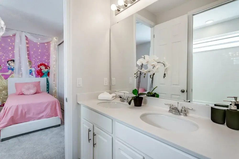 1834cvt New Solara 9 Bedroom 6 Bathroom Resort