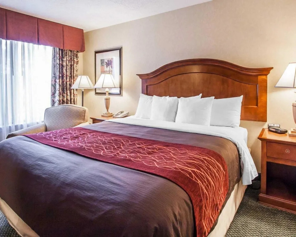 The Hotel B