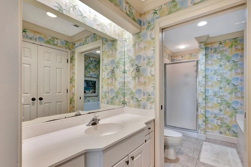 Shorenugh - Bright Villa with Rooftop Pool Next to Coligny Plaza