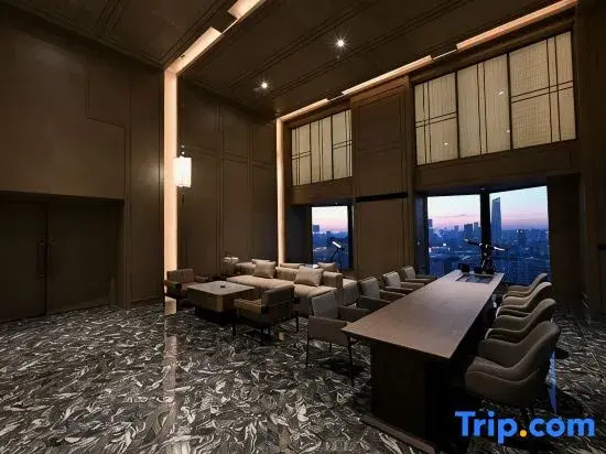 Zhongjie Central Hotel (Shenyang Zhongjie & Forbidden City Joy City Location)