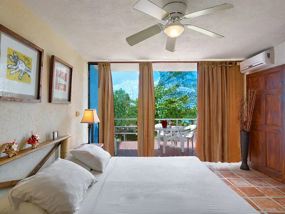 Surfers Bay Resort