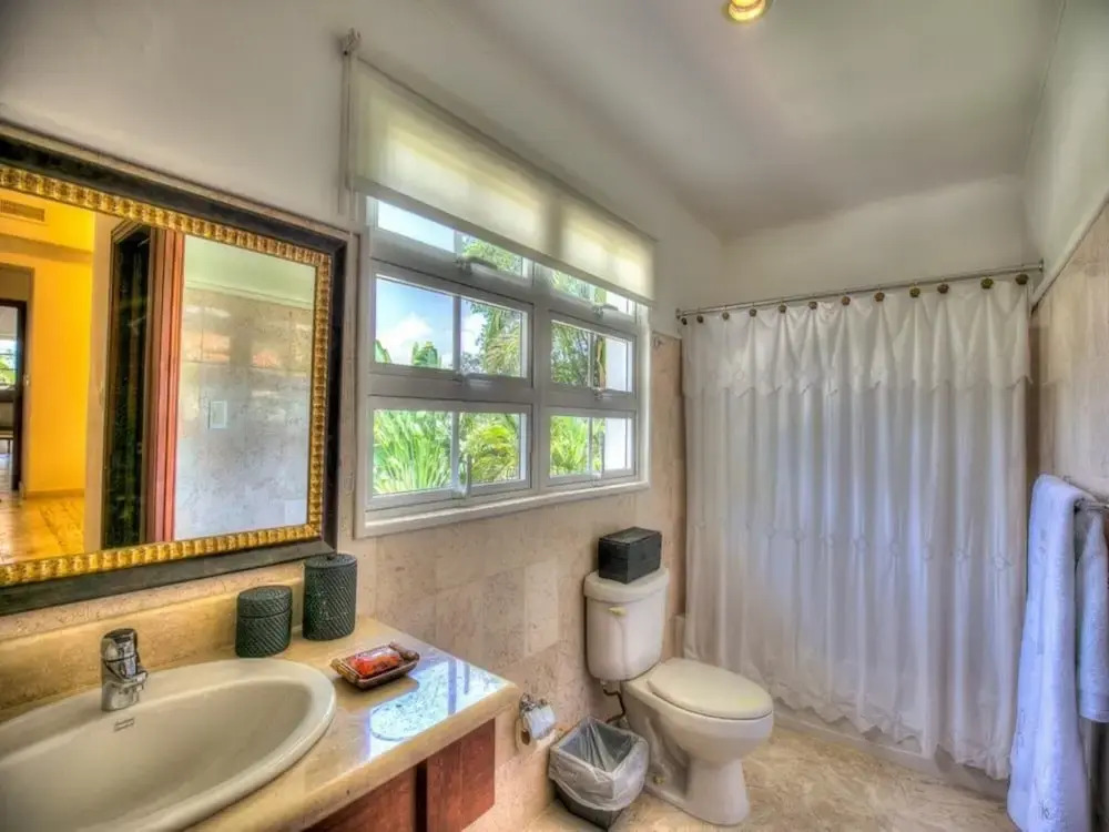 Sunny Vacation Villa 78