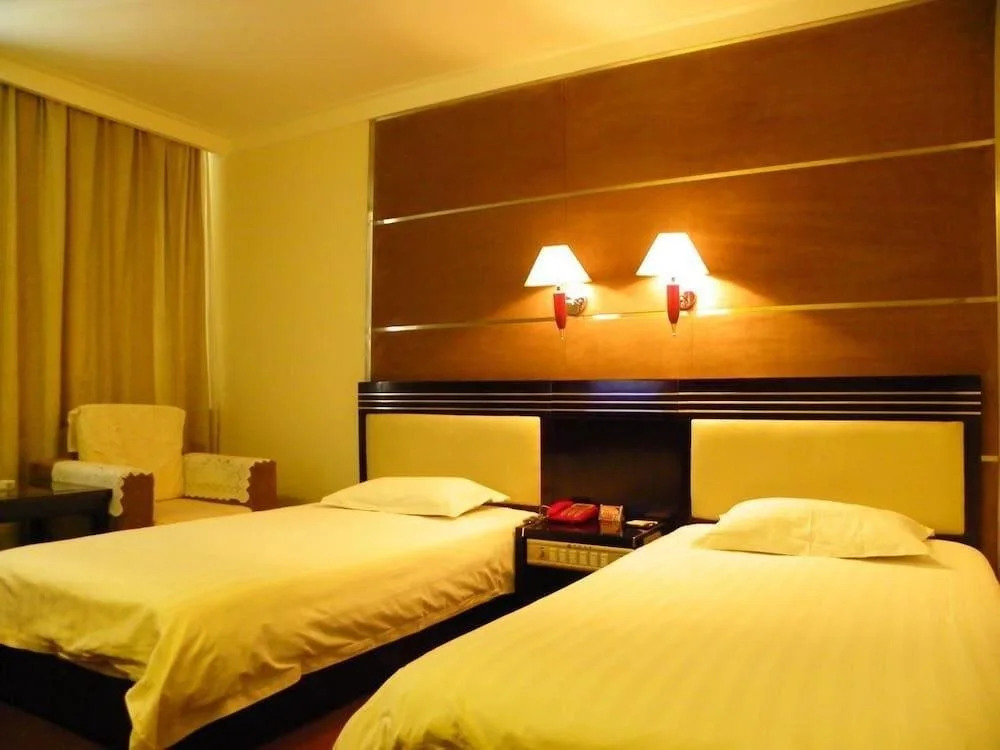 Xiamen   LaiYue ENTERTAINMENT BALCONY Hotel (Xiamen Railway Station & The MixC Branch)
